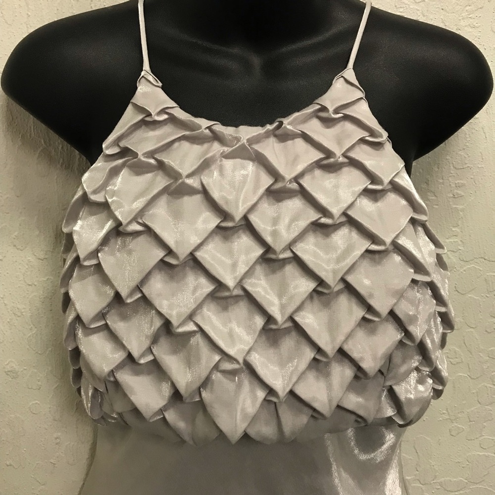 Dress - Picture 3 of 4